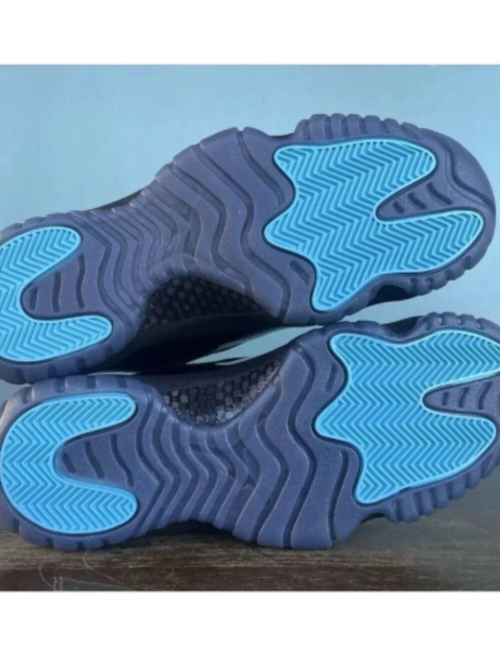 Nike Air Jordan 11 Retro Gamma 2025